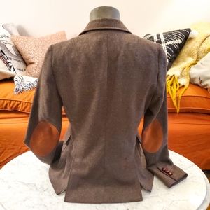 Brown Tweed Hackin' Jacket w/ Elbow Patches